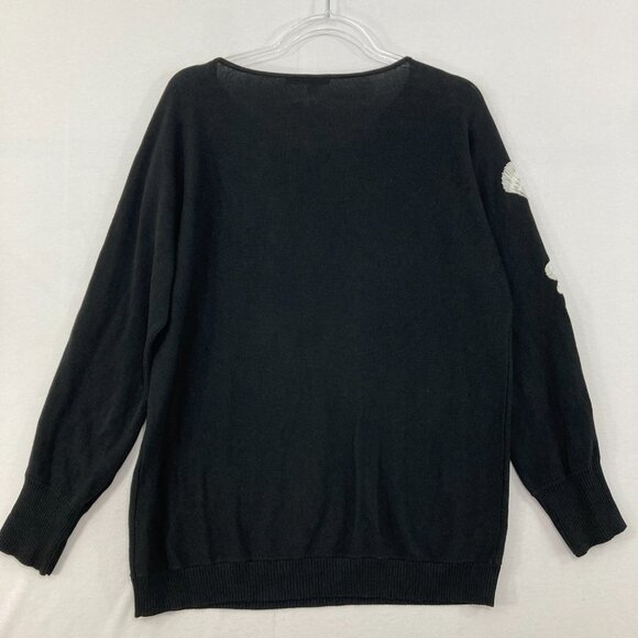 Chico's Large Black White Contrast Floral Embroidered Soft Light Knit Sweater - Picture 8 of 9